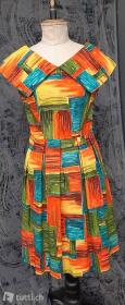 Unikat. Farbenfrohes Sommerkleid mit extravagantem Kragen 50er Jahre